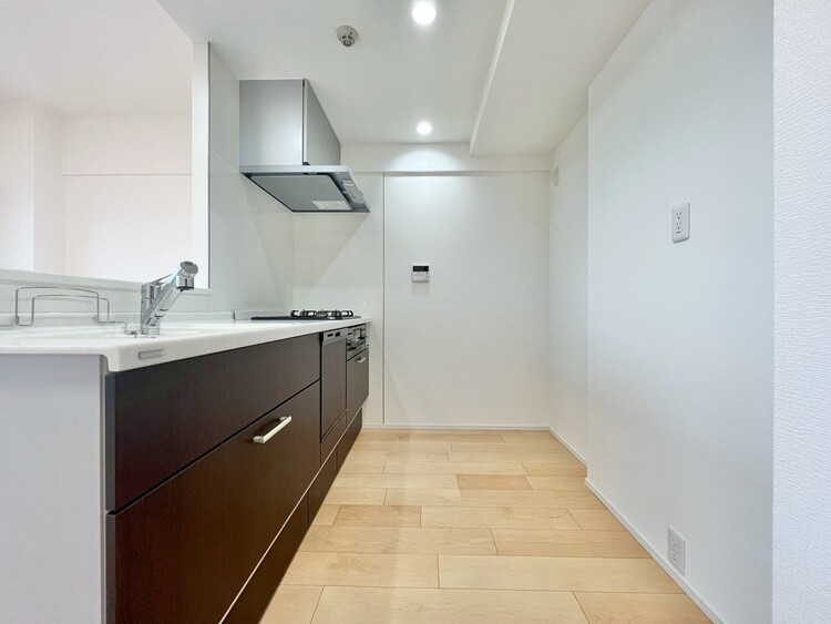 キッチン 洗練されたスタイリッシュなデザイン性と使いやすさを備えた仕様。