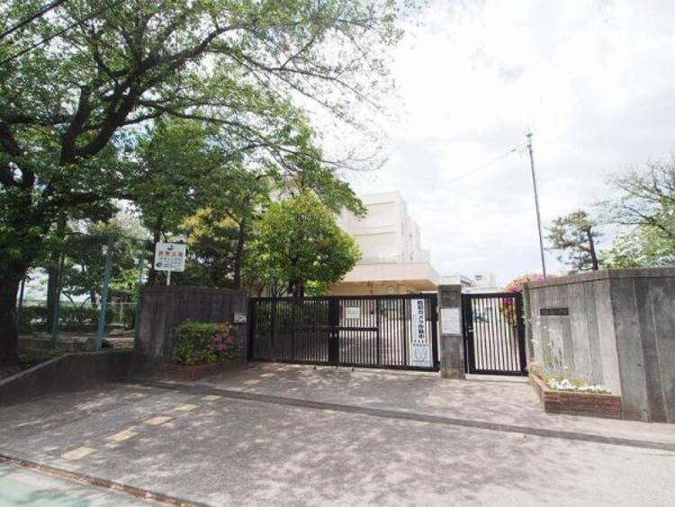 周辺 成瀬台小学校まで約830ｍ