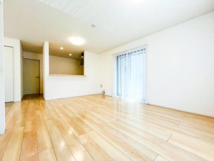 居間 家の良し悪しだけではなく周辺環境も重要なポイントとなります！ご案内時に周辺環境もご案内いたします！ 