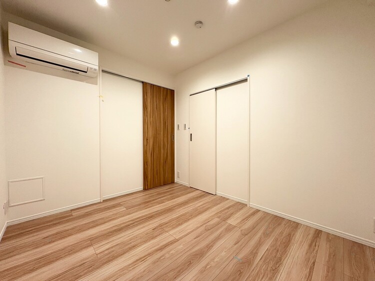 その他 清かで艶やかな時間をもたらしてくれる室内です。