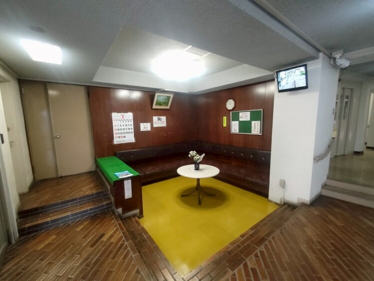 その他 館内は静寂な中が保たれており、管理が行き届いている印象を受けました。