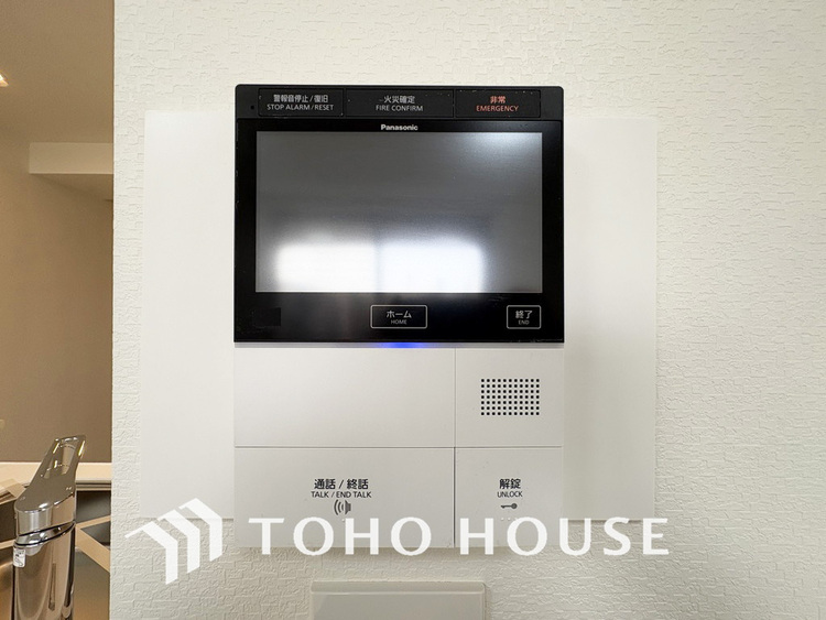 その他 来客が一目でわかるモニター付きインターホン