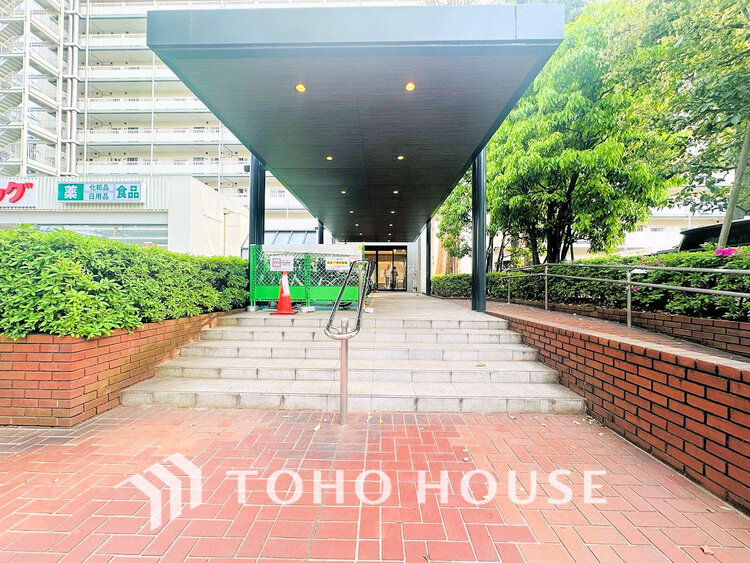 エントランス エントランス