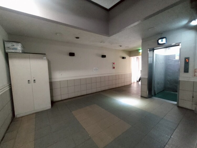 その他 館内は静寂な中が保たれており、管理が行き届いている印象を受けました。