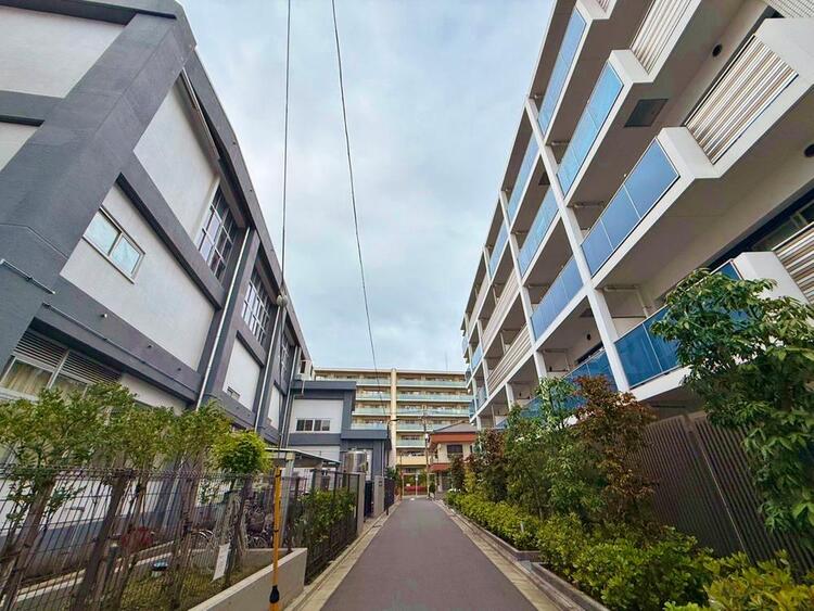 外観 豊かな居住性とクオリティが見事に調和した住空間は、住まうことの喜びを感じさせてくれます。