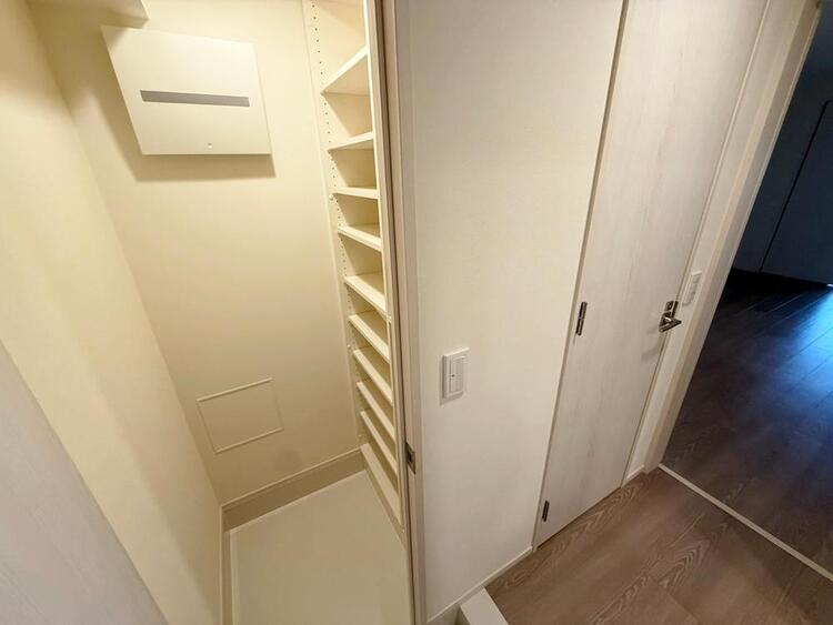 収納 暮らし心地を大きく左右する収納を、適材適所に配置し使い勝手を考慮しました。