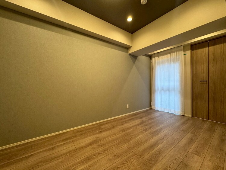 その他 清かで艶やかな時間をもたらしてくれる室内です。