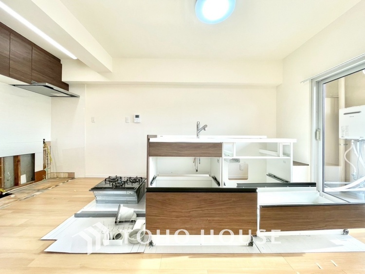 内装 【LIVING】◆Sunshine◆光が燦々と入り、いるだけで気持ちいい。「開放的でゆとりあるお部屋です。」