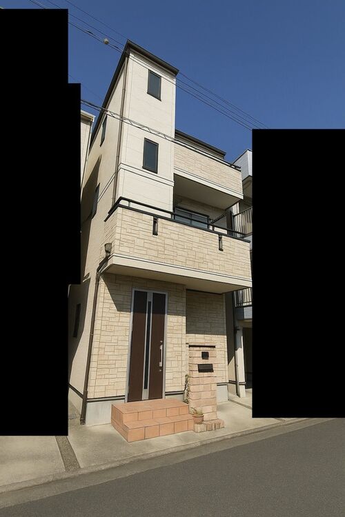 外観 ハイルーフの車が止めれる駐車スペースございます♪