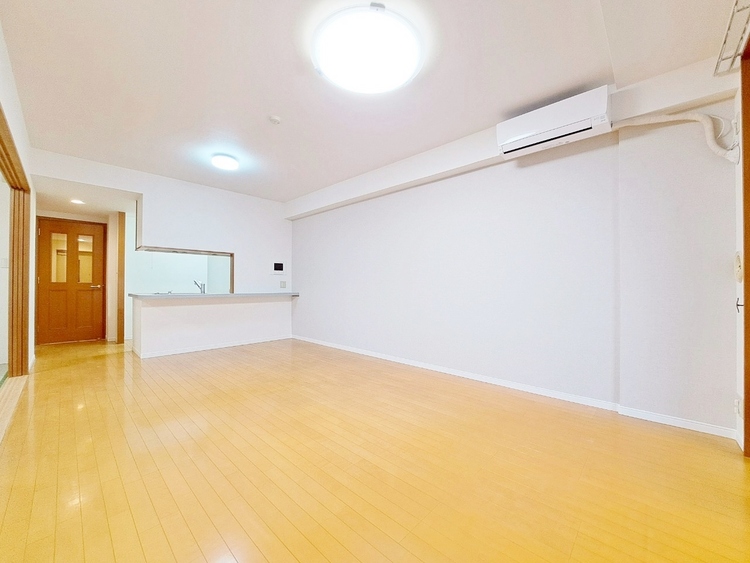 居間 ひとつひとつの空間に宿した機能性、そして美意識。