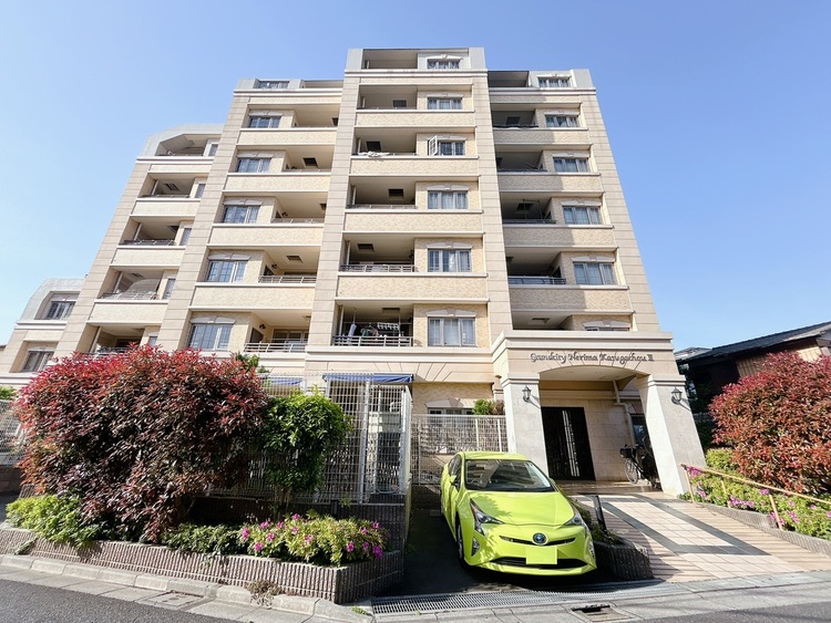 外観 資料には掲載していない情報が、現地にはたくさんあります。是非一度、現地をご確認ください。