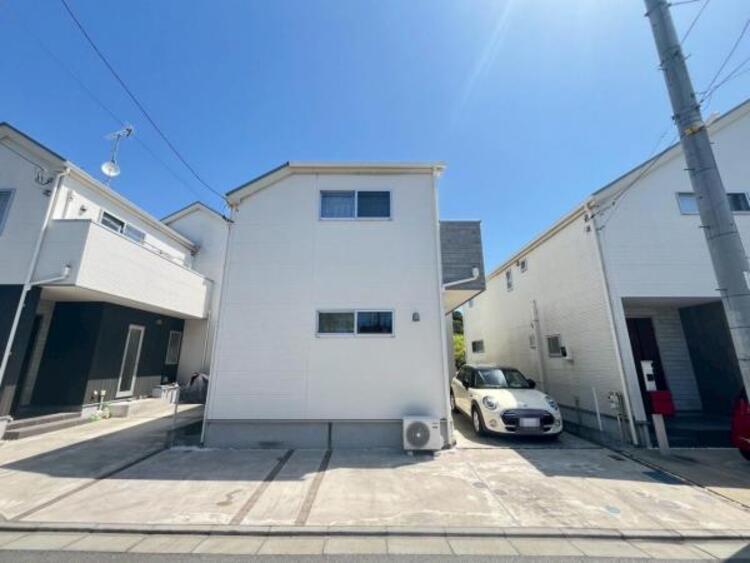 外観 凛とした表情を見せる外観は、時の移り変わりの中で、様々な表情を見せてくれます。（2025.4.27撮影）