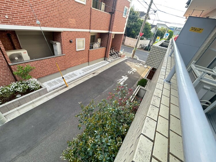 その他 眺望や窓からの景色が良いと、家で過ごす時間も快適です。