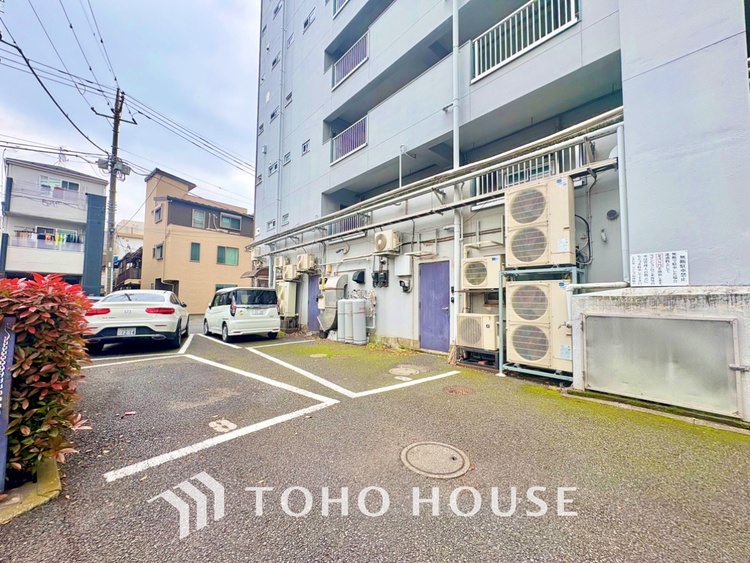 駐車場 【PARKING】◆愛車を◆安全に駐車できる駐車場がございます。