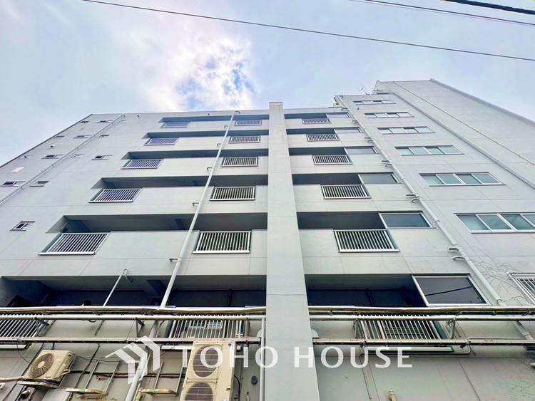 その他 【BICYCLE PAEKING LOT】◆駐輪場◆快適な生活には欠かせない自転車。開放的な駐輪場がございます。