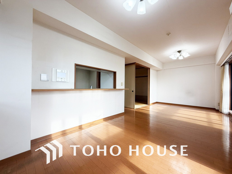 内装 ゆったりとくつろげる上質なリビングダイニング