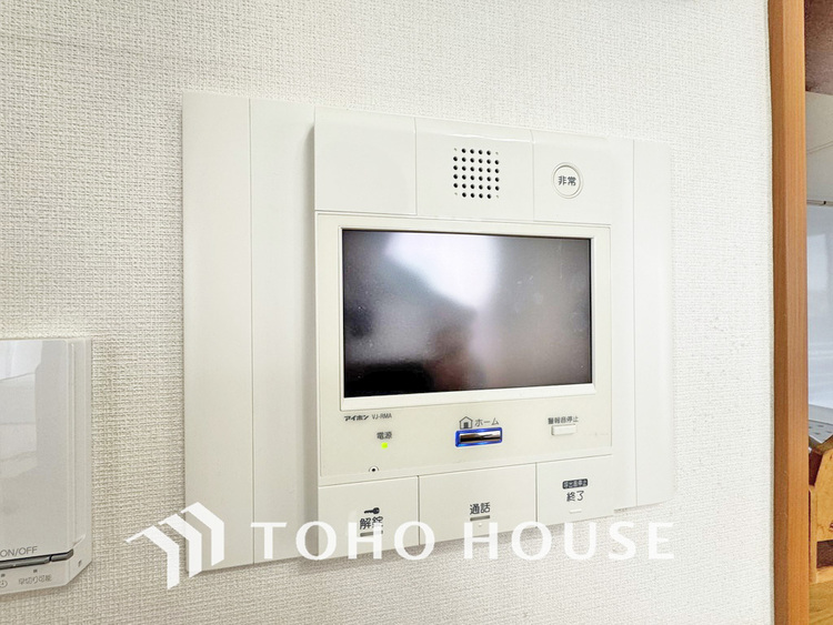 その他 来客が一目でわかるモニター付きインターホン