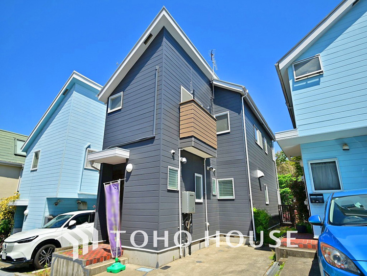外観 〜閑静な住宅街に佇むリフォーム住戸〜ゆとりあるLDK18帖以上〜