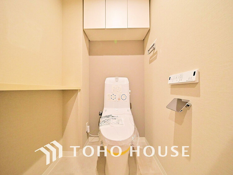 トイレ トイレには快適な温水洗浄便座付