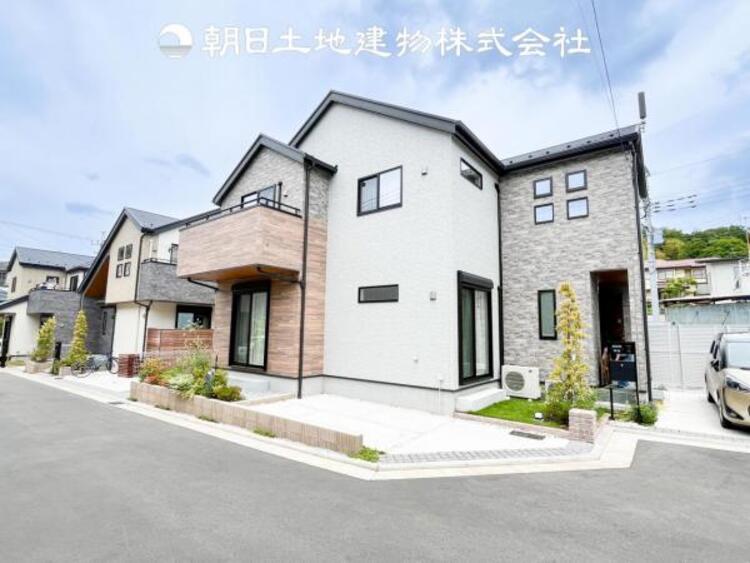 外観 築浅の戸建て住宅です。中はきれいですのでご覧になってください！