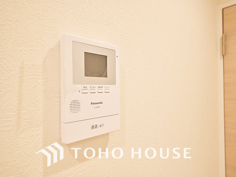 その他 来客が一目でわかるモニター付きインターホン