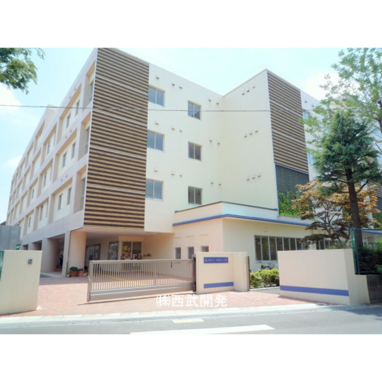 周辺 朝霞市立朝霞第五小学校(約380m)