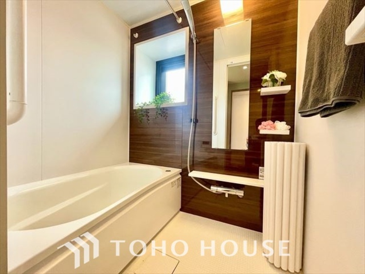 風呂 【BATHROOM】◆プライベートな空間◆simpleだからrelaxできるんです。こころもからだもキレイさっぱり。