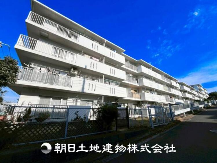 外観 【外観写真】その家から感じられる、気品・上質・重厚感・極細やかさ、そのすべては見た者に安らぎを与える特別な空間です。ここに住むからこそ意味がある。すべての（始まり）をここから迎えましょう。