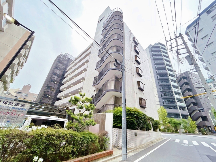 外観 現地に足をお運びいただいた際には、周辺散策などをお勧めいたします。