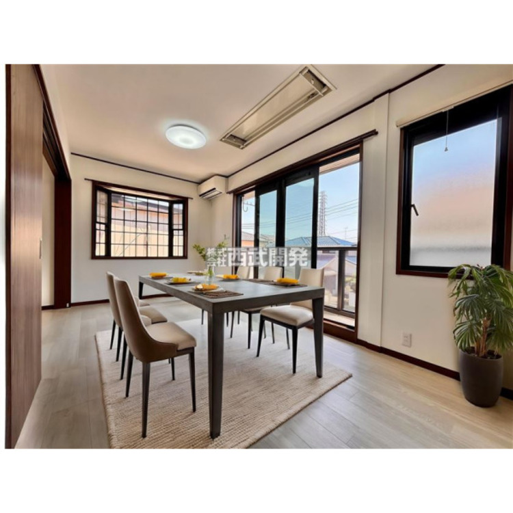 居間 配置している家具・備品はＣＧによるイメージです。