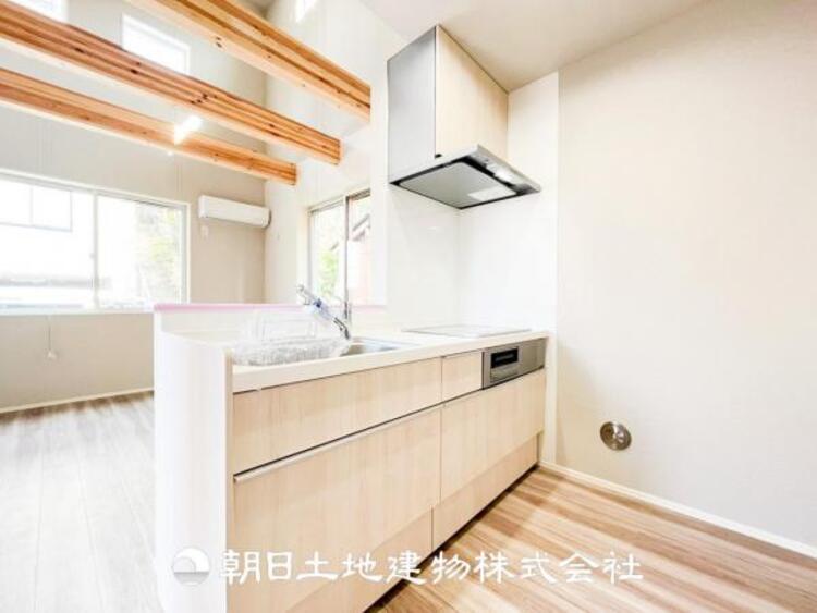 洗面 快適な日常を支える機能性と強さがひとつになった自慢のキッチンです。