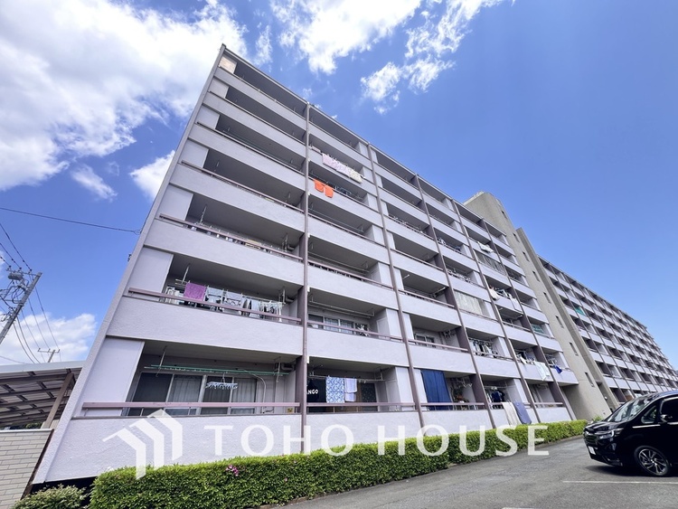 外観 〜大切なペットとの生活〜6階、南西向きのため陽当たり・眺望良好〜2路線3駅利用可能な便利な立地〜