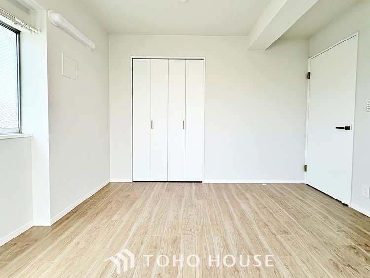 内装 【PRIVATE ROOM】◆属毛離裏◆子は父を手本とし、母に愛育されて成長する。家族の深い繋がり。いつまでも大切にしたい。