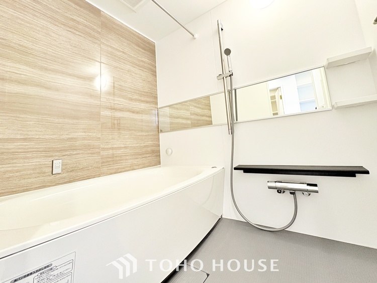 風呂 【BATHROOM】◆プライベートな空間◆simpleだからrelaxできるんです。こころもからだもキレイさっぱり。