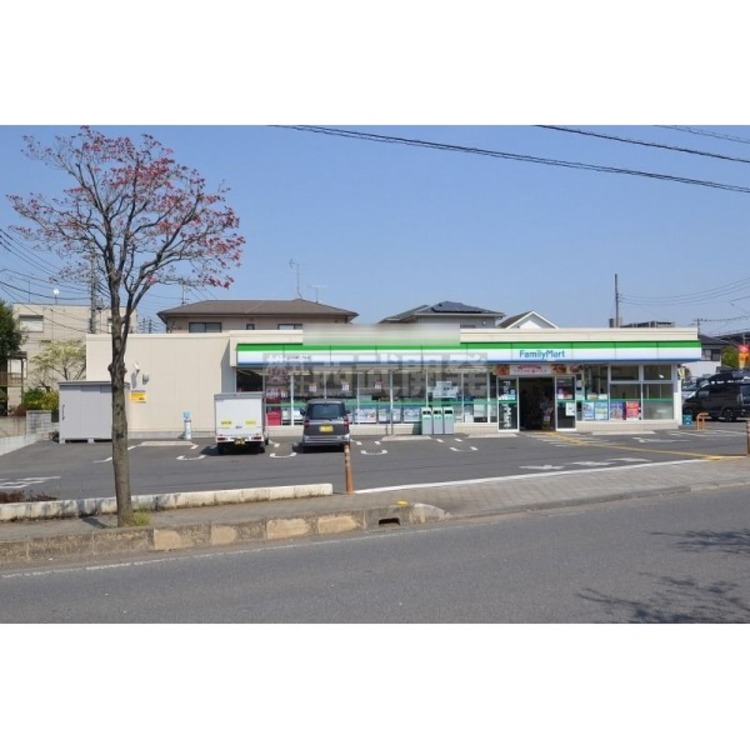 周辺 ファミリーマート(約450m)