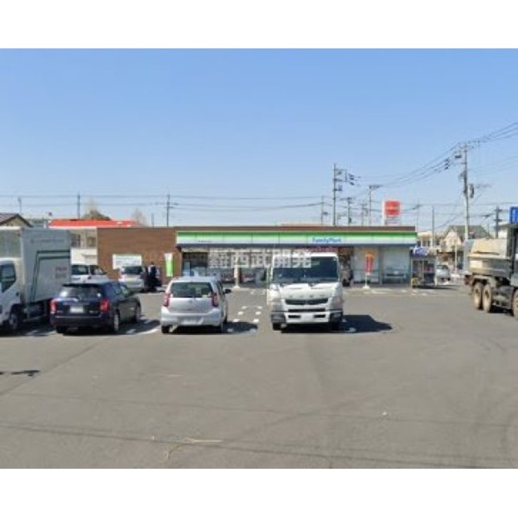 周辺 ファミリーマート(約715m)