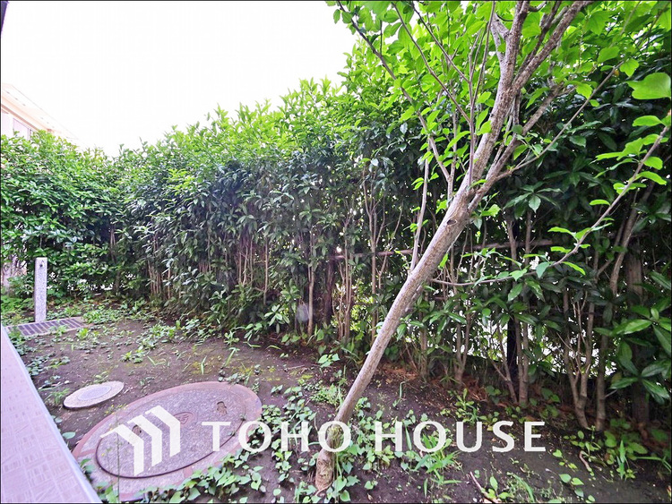 その他 専用庭付きテラス