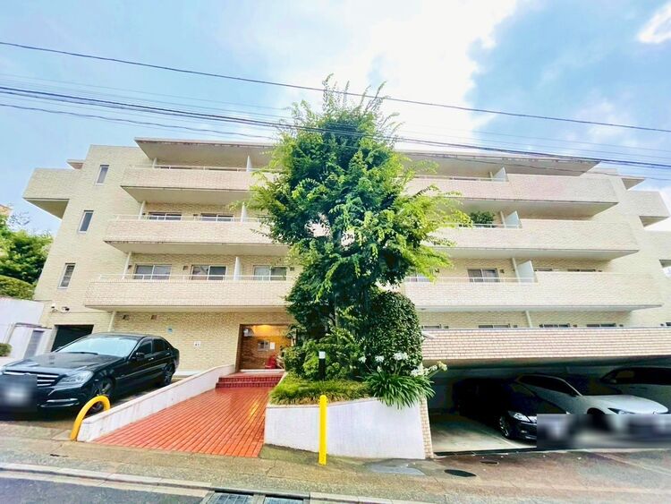 外観 資料には掲載していない情報が、現地にはたくさんあります。是非一度、現地をご確認ください。