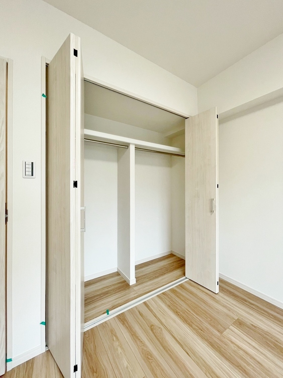 収納 居室にはクローゼットがあり、荷物もスッキリ収納して快適にお過ごしいただけます。