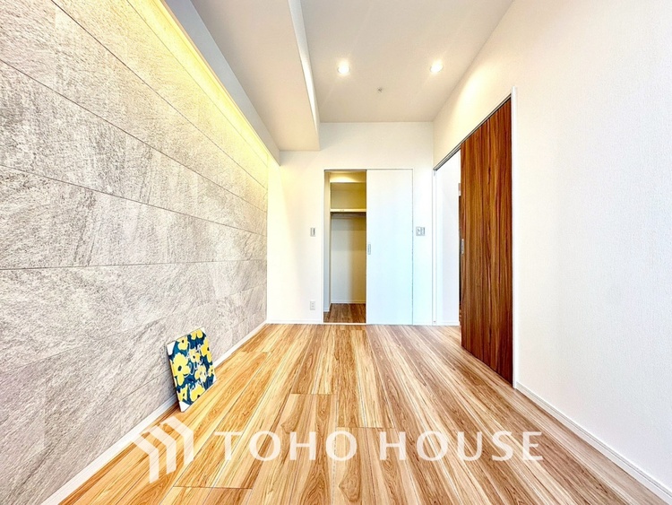 内装 ◆属毛離裏◆子は父を手本とし、母に愛育されて成長する。家族の深い繋がり。いつまでも大切にしたい。