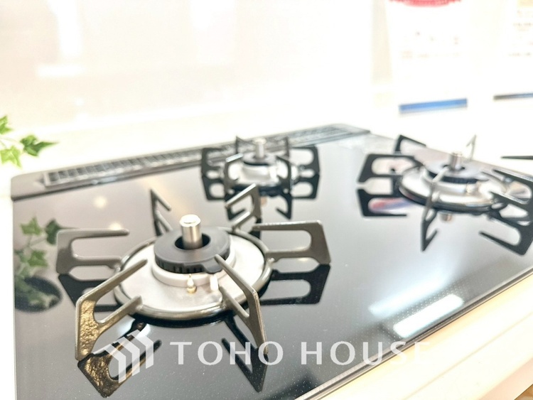 キッチン ◆家族のおはよう◆の声を笑顔で迎えてあげられるシステムキッチン。朝ごはんが楽しみでちょっと早起きしたくなるんです。