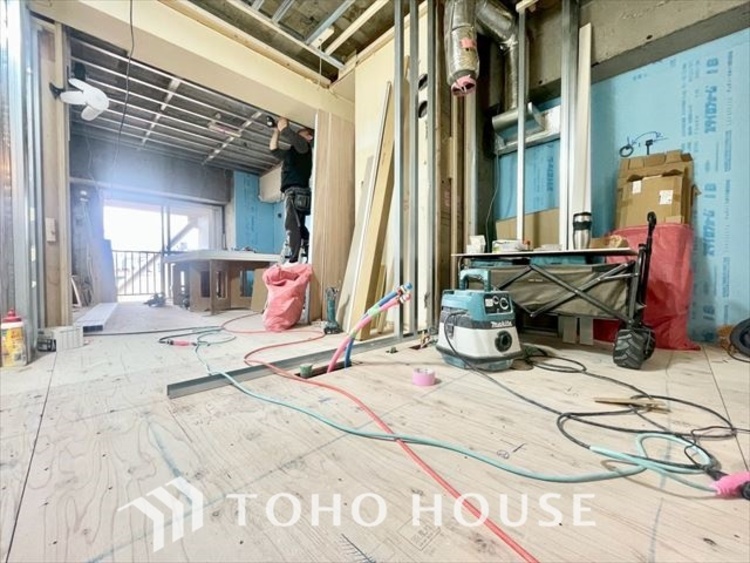 キッチン 現在改装中◆家族のおはよう◆の声を笑顔で迎えてあげられるシステムキッチン。朝ごはんが楽しみでちょっと早起きしたくなるんです。