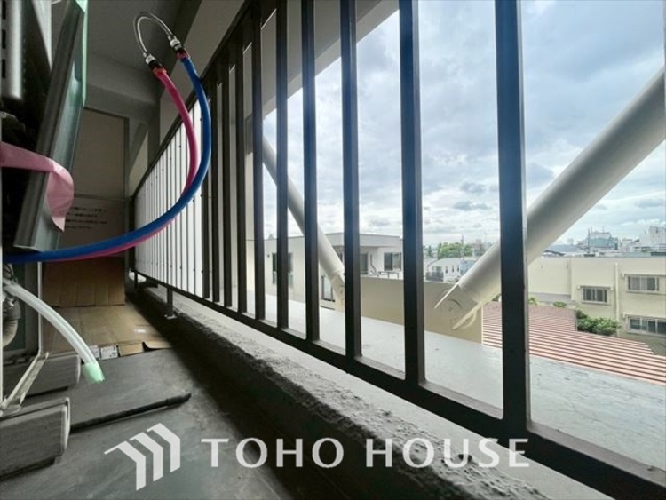 バルコニー 【BALCONY】◆Open new door◆扉の向こうには青空が広がっている。