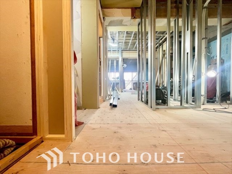 その他 現在改装中◆眩い◆光が燦々と入り、家族の笑顔を照らす。ちいい。「開放的でゆとりあるお部屋です。」