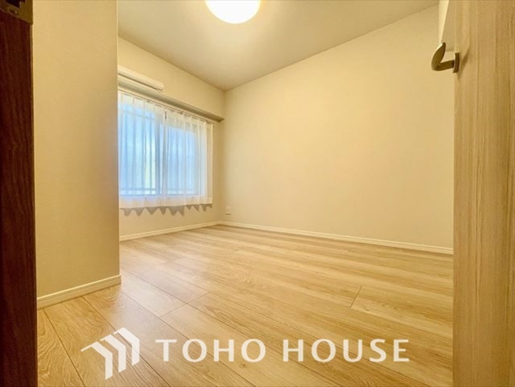 内装 【PRIVATE ROOM】◆属毛離裏◆子は父を手本とし、母に愛育されて成長する。家族の深い繋がり。いつまでも大切にしたい。