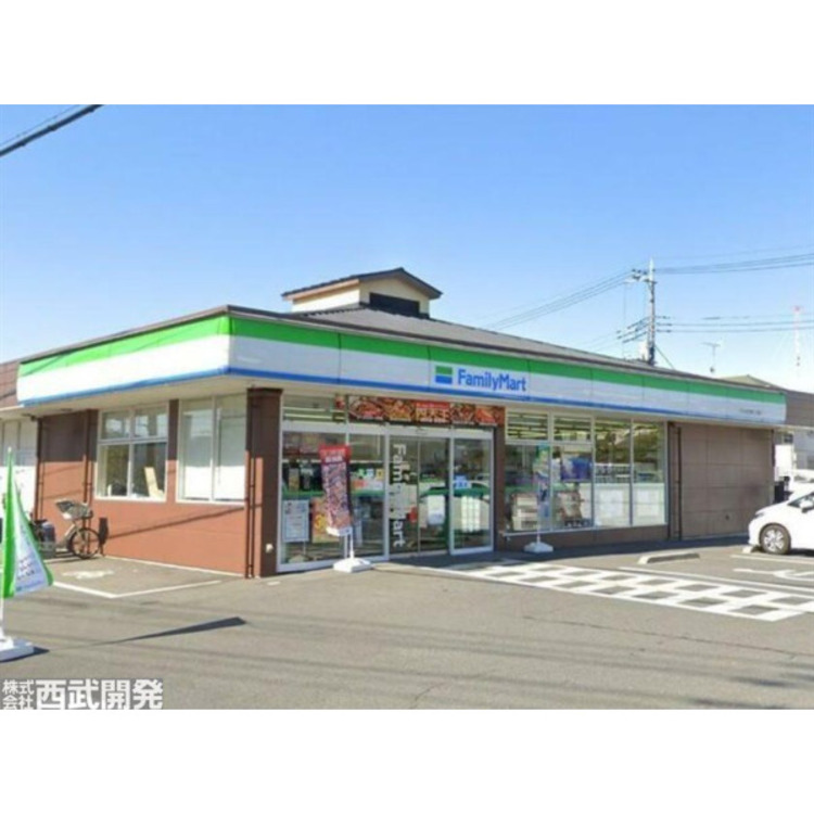 周辺 ファミリーマート(約700m)