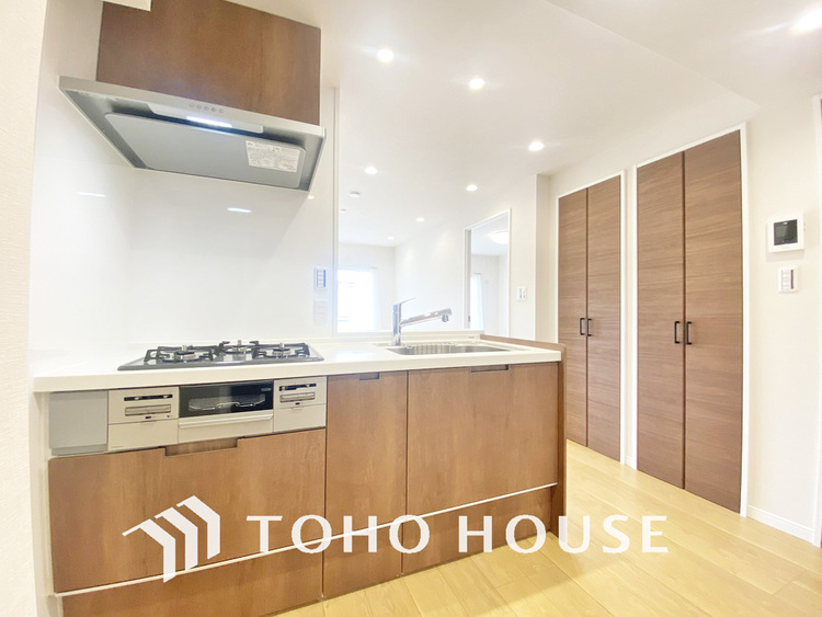 キッチン デザインと機能性を兼ね備えたシステムキッチン