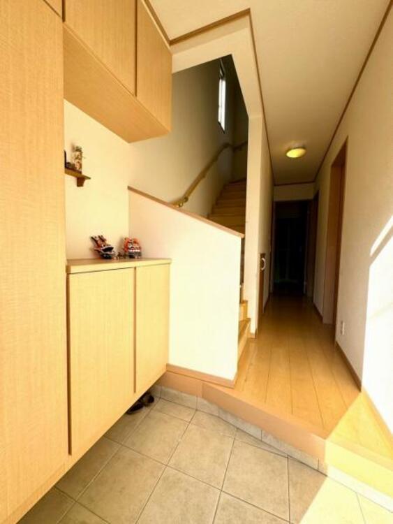 その他 玄関も広々！洗面所、お風呂に直行できる間取りです