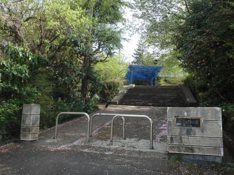 周辺 殿入北公園迄450ｍ