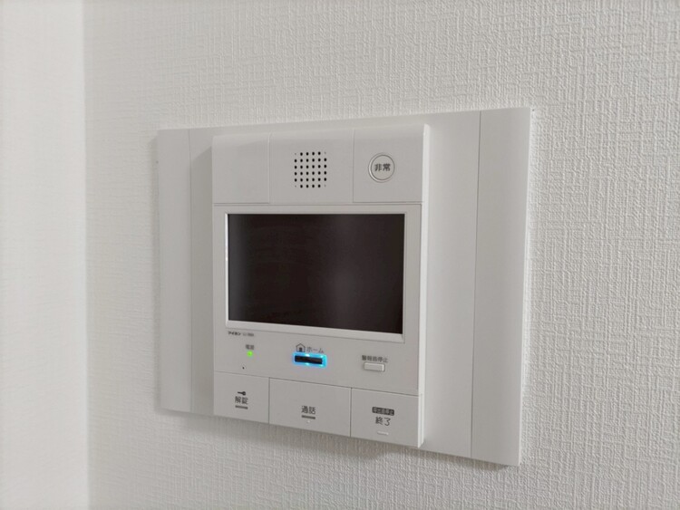 その他 誰が来てもわかる様にモニター付きインターホンを設置。